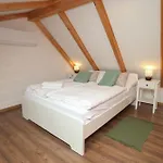 Vakantiehuis Rozsa Vendeghaz *