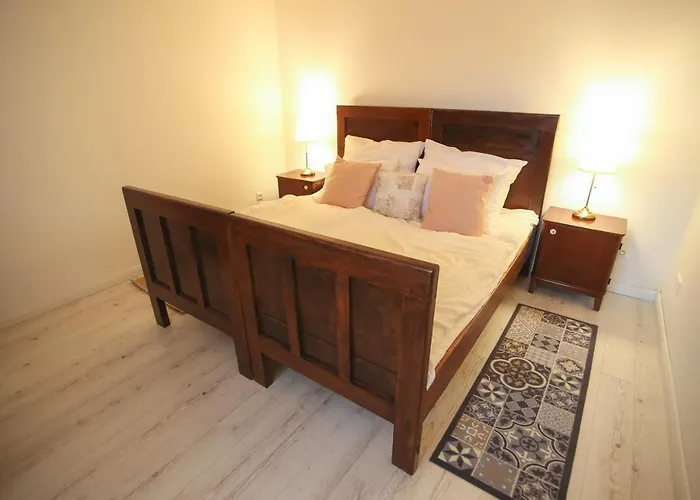 別荘 Rozsa Vendeghaz Polány