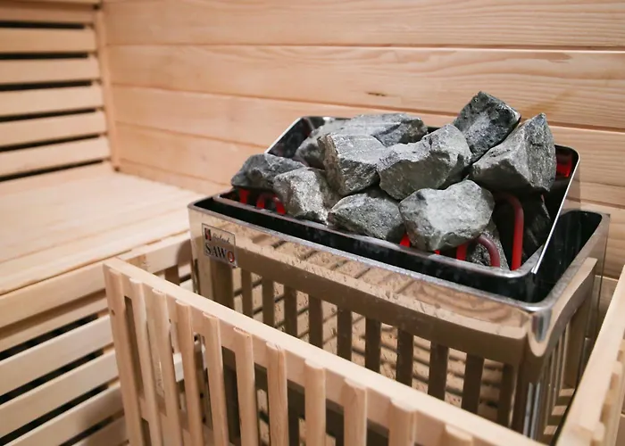 Rozsa Vendeghaz 別荘 *